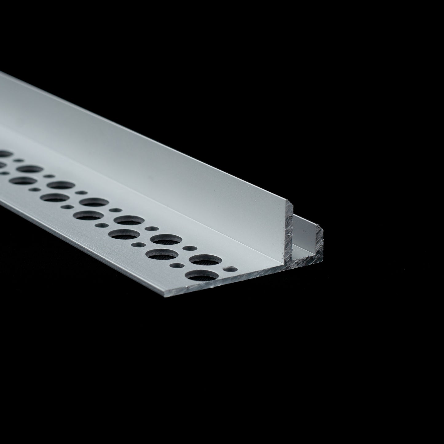 Flex Extreme Tiled-in Channel 45º (13mm)