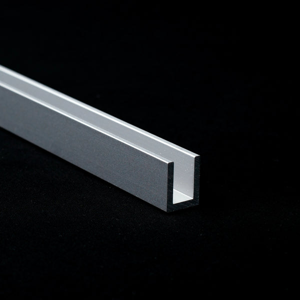 Slim U-shaped aluminium LED channel for surface-mounted LED strip lighting