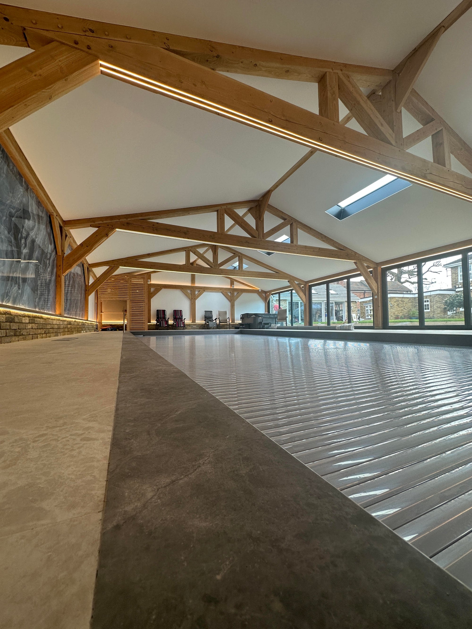Pool House - Stevenage